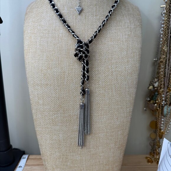 Guess Black & Silver Chain Tassel Necklace With Knot Design Adjustable Length Fa - Picture 5 of 12